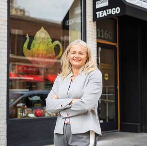 Agnieszka (Agnes) Rapacz owner of Chicago Teahouse voted best in Chicago